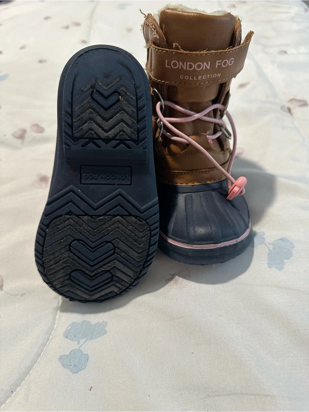 London Fog Kids winter boots